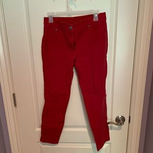 Red Capris